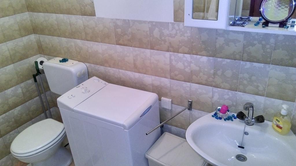 Rina Apartments Лабин Екстериор снимка